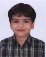 اين عكس دوران كودكي منه ببينيد چقدر خشگل و خوش خنده بودن بچه به اين با حالي ديدين نه خدايي تو بگوديدي؟